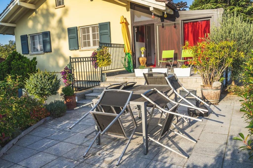 Cheerful Villa With Fireplace, Bath-Tub And Garden Noville 외부 사진